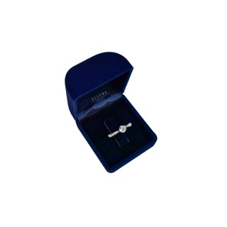 [แถมฟรีกล่องจิวเวอร์รี่] แหวนเพชรเงินแท้ 925 ชุบเคลือบทองคำขาว  [ รุ่น LANA ] ALLURE Jewelry #AUR061