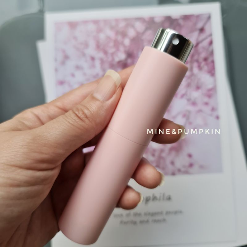 【M&P】⭐ ขวดแบ่งน้ำหอมพกพาแบบหมุนเปิด 10 ml สีพลาสเทล