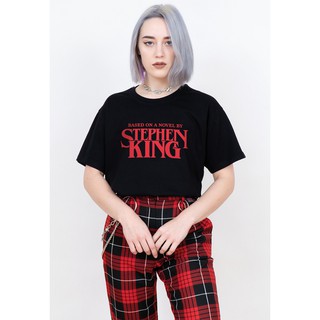 TT T-Shirt เสื้อยืดแฟชั่น รุ่น STEPHEN KING (Black)