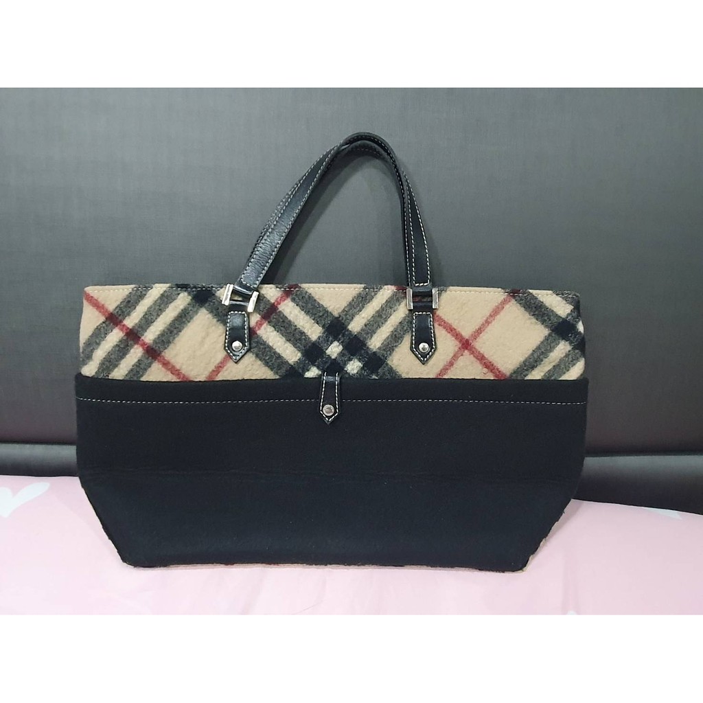 กระเป๋า Burberry แท้