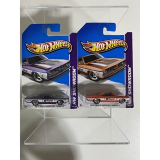 Hot wheels 68 Plymouth Barracuda Formula S 2013 HW Showroom - Muscle Mania (Metalflake Orange&amp;Metalflake Purple)