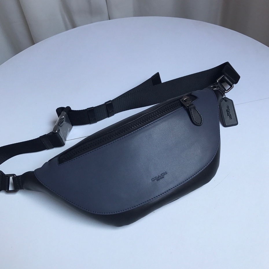 🎄พร้อมส่ง🌟Coach Men's Sports Belt Bag, กระเป๋าเข็มขัดกันน้ำ, กระเป๋าเข็มขัดหนังสีน้ำเงินเข้ม, กระเป๋าสะพายข้าง F76799