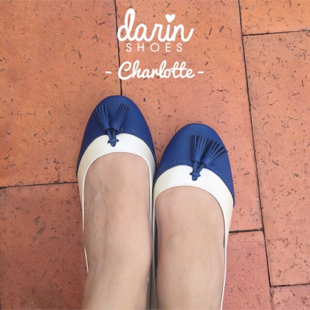 Darin_shoes สีน้ำเงิน sz.38 ส่งต่อ 250฿ จาก 540฿ คะ
