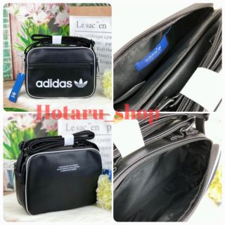 ADIDAS MINI AIRLINE VINT BAG กระเป๋าหิ้ว/สะพายใบสวย น้ำหนักเบา วัสดุหนังนิ่มเป็นทรงสวย