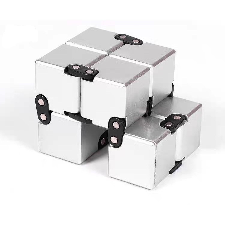 รูบิค 3X3 INFINITY CLUB  ของเล่นฝึกสมองและความคิด [LF777]