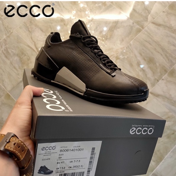 รองเท้าผู้ชาย ECCO BIOM 2.0 สีขาว 800614