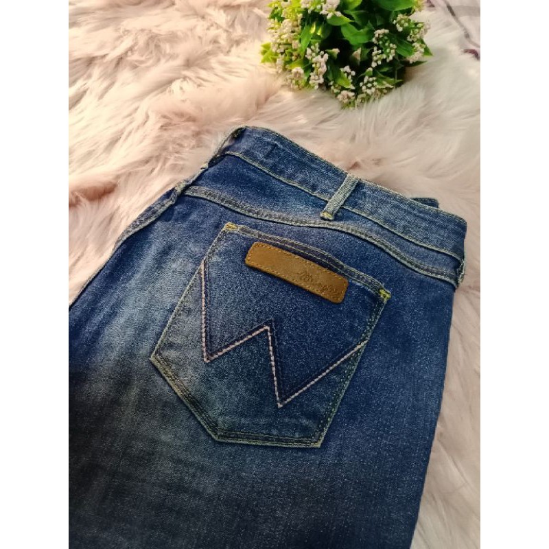 กางเกงยีนส์ Wrangler