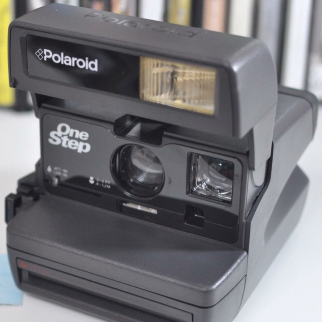Polaroid one step + Film 600
