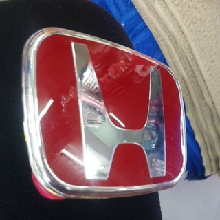 โลโก้ honda พื้นแดง มีทุกรุ่น กดเลือกรุ่นรถได้เลยค่ะสินค้าพร้อมส่ง