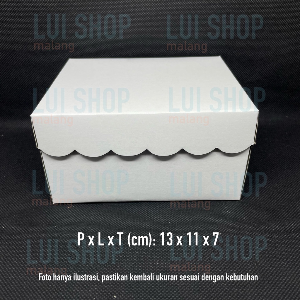 CAKE BOX 13cmx11cm แก้วน้ํา [1/8] 250gr Kbar What is What is