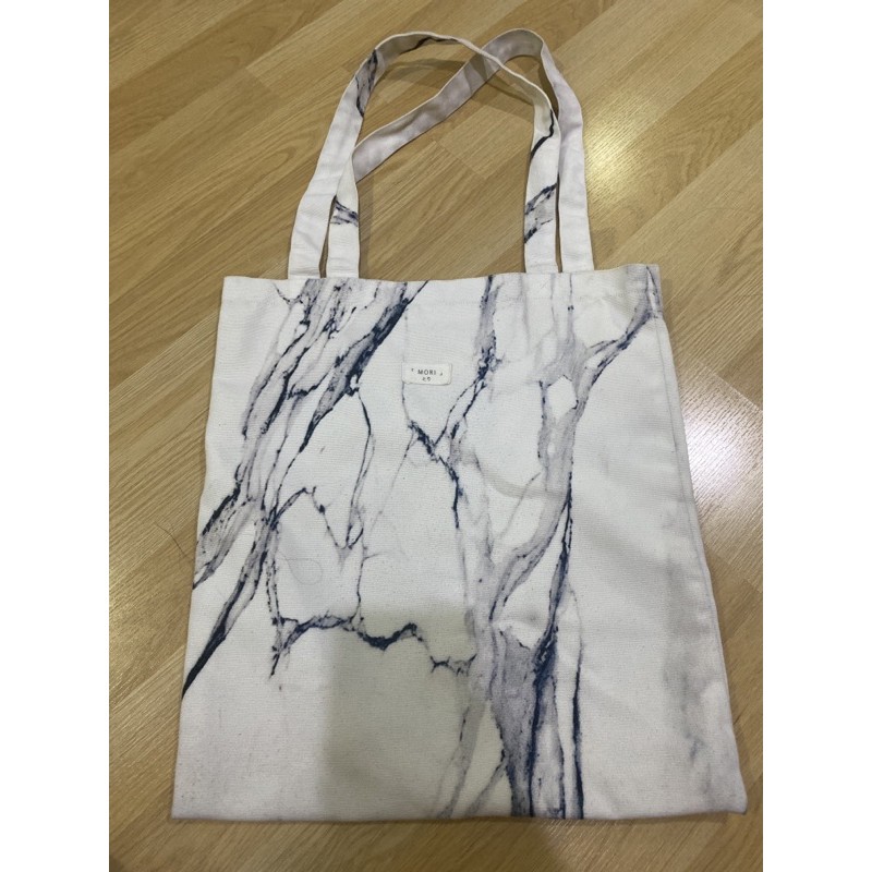 ส่งต่อmori bag กระเป๋าผ้า สภาพ99%