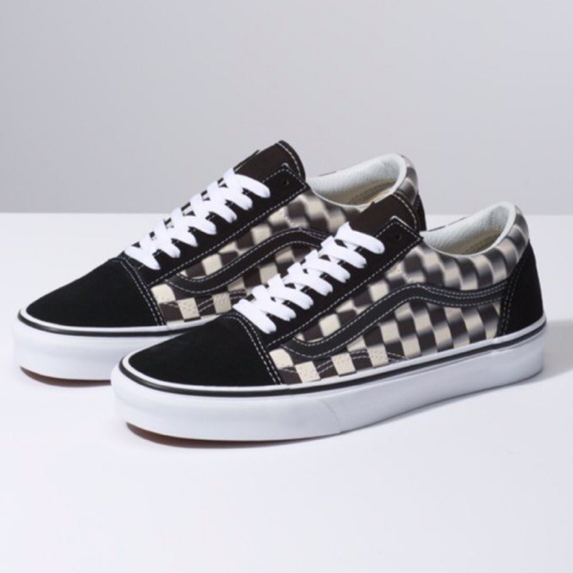 vans old skool checkerboard blur