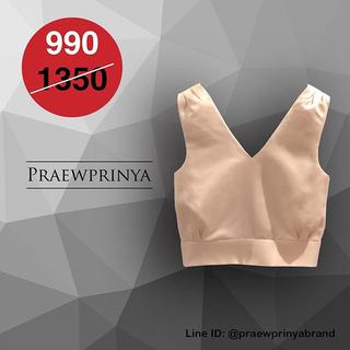 Praewprinya Classic Top
Size: Bust/Waist/Length 
SS:32/26/18
S:33/27/18
M:34/28/18
L:35/29/18.5