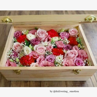 ✨[ใส่โค้ดPALA352ลดเพิ่ม15฿] Artificial Flower ฺBox  กล่องดอกไม้ประดิษฐ์ ดอกไม้ของขวัญ