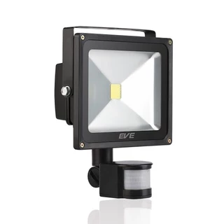 [ ลดราคา ] EVE โคมฟลัดไลท์ แอลอีดี LED เดินผ่านแล้วติด รุ่น SENSOR ขนาด 20 ถึง 50 วัตต์ แสงขาว 6500K