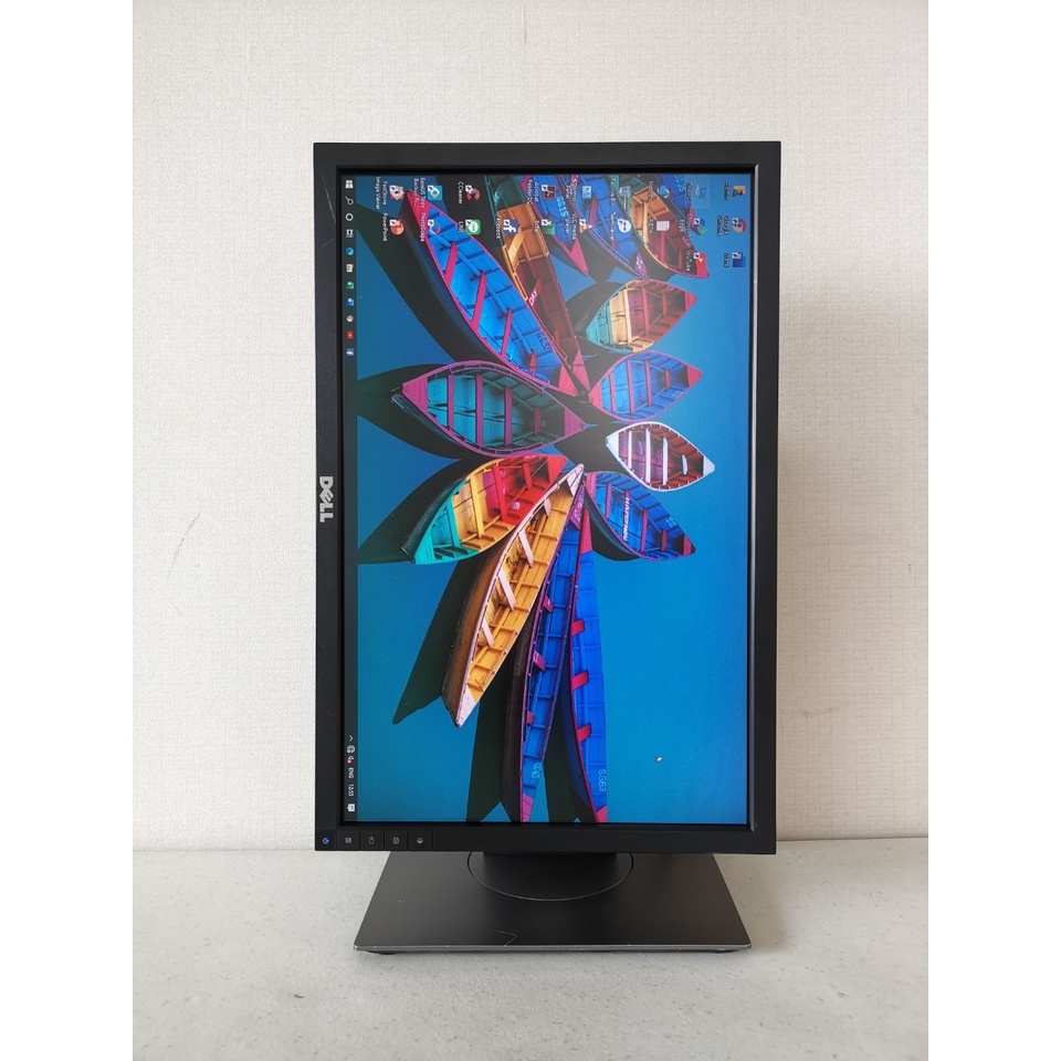 จอคอมมือสอง Dell ขนาด 19 นิ้ว wide ปรับแนวตั้ง แนวนอน สูง-ต่ำ ก้ม-เงย ได้