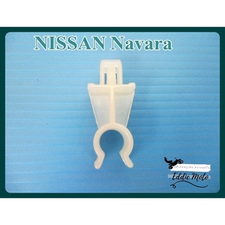 NISSAN NAVARA LOCKING CLIP STEEL BONNET SUPPORT CLIP (1 PC.)  // กิ๊บล็อค กิ๊บรับเหล็กค้ำฝากระโปรง (1 ตัว) สีขาว