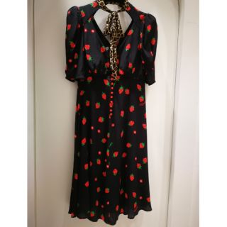Sretsis strawberry dress