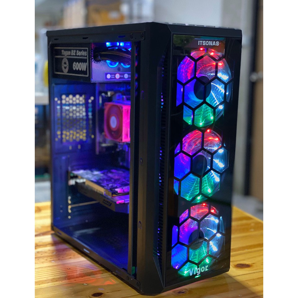 คอมราคาถูกๆสำหรับเล่นเกมส์ทำงาน CORE I3 / RAM4G / GT730 2GB / HD500G หรือ SSD120GB