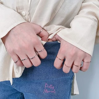 Pretty Moment แหวนรุ่น i love ring บาง 1.5 mm แหวนความหมาย สแตนเลส ไม่บิด ไม่เบี้ยว โดนน้ำหอม ลงทะเล อาบน้ำได้ แข็งแรง