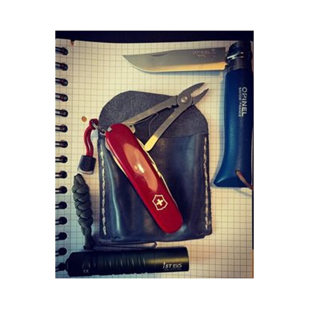 VICTORINOX Huntsman in red, 1.3713 มีดพับ มีดสวิส มีดพับสวิส 15 ฟังก์ชั่น