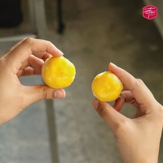 ขนมเปี๊ยะ ถั่วไข่เค็ม กล่องเล็ก6ชิ้น😍🥰