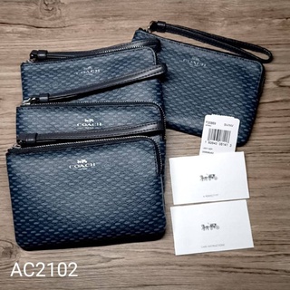 Coach คล้องมือ Size S (1 ซิป) ของแท้จาก USA 100% Style No. F35869 (A2102)