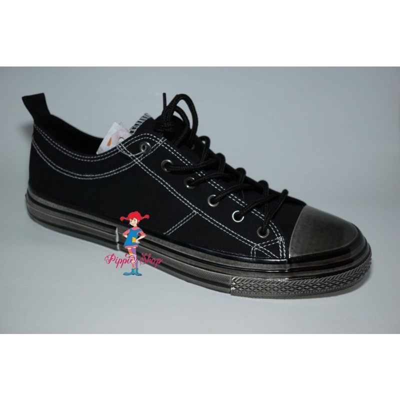 Airwalk mincho สีดํา ไซส์ 44. รองเท้านักเรียน