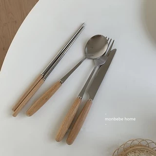 ช้อนไม้ ส้อมไม้ ตะเกียบไม้ มีดไม้ ด้ามไม้ทรงกระบอกมีดตะเกียบช้อนส้อมชุดช้อนส้อมมีดสเตนเลสย้อนยุค พร้อมส่งจากไทย