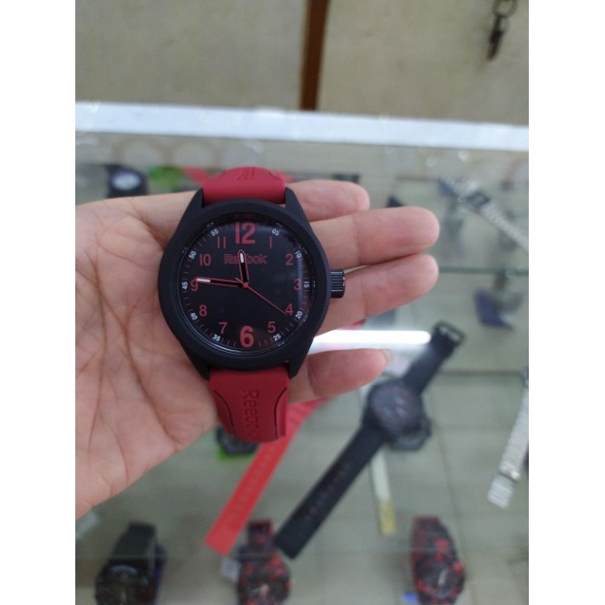 Reebok นาฬิกาข้อมือสปอร์ต รุ่น RF-SDT-G2 สายซิลิโคน แท้