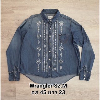 Wrangler  เสื้อเชิ้ต สกรีนลาย ไซส์ M