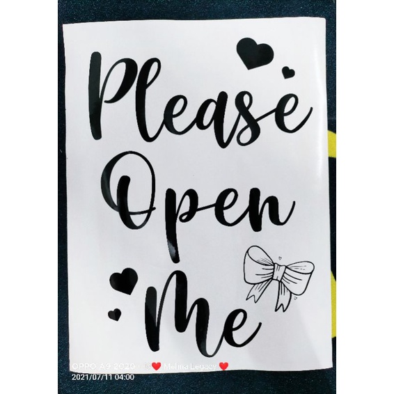 กล่องสติ๊กเกอร์ กรุณา Open Me A4