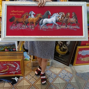 กรอบรูป ม้า ม้า8ตัว ภาพม้ามงคลเรียกทรัพย์ ม้ามงคล ภาพม้าวิ่ง ภาพม้าแปดตัว เสริมฮวงจุ้ย ของขวัญ ของที่ระลึก ฮวงจุ้ย
