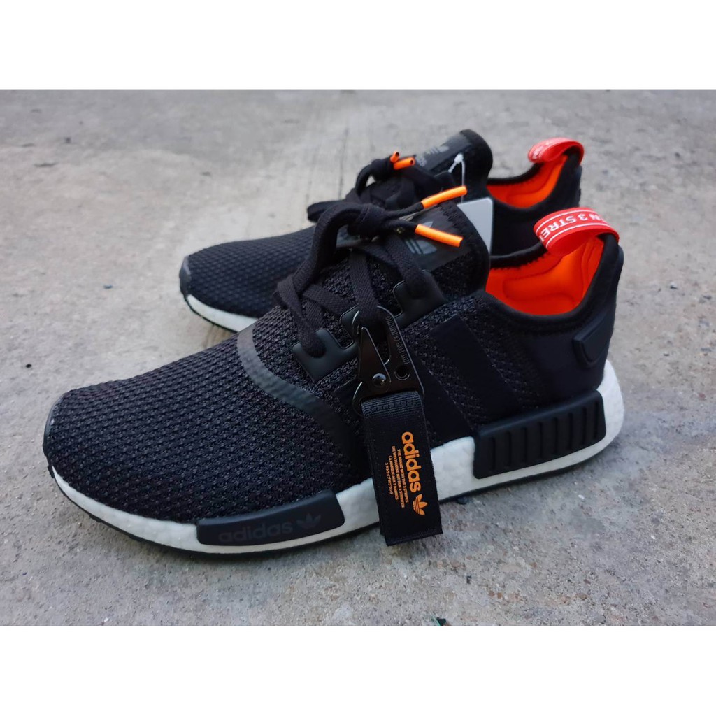 รองเท้า Adidas NMD R1 Black Red Tag แท้ - xiamwe.th - ThaiPick
