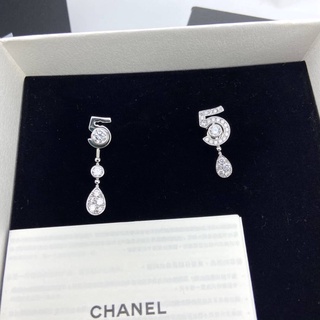 CHANEL ETERNAL NO.5 TRANSFORMABLE EARRINGS เครื่องประดับ ตุ้มหูชาแนล ต่างหูห้อยเพชร ตัวเลข 5 ประดับคริสตัล