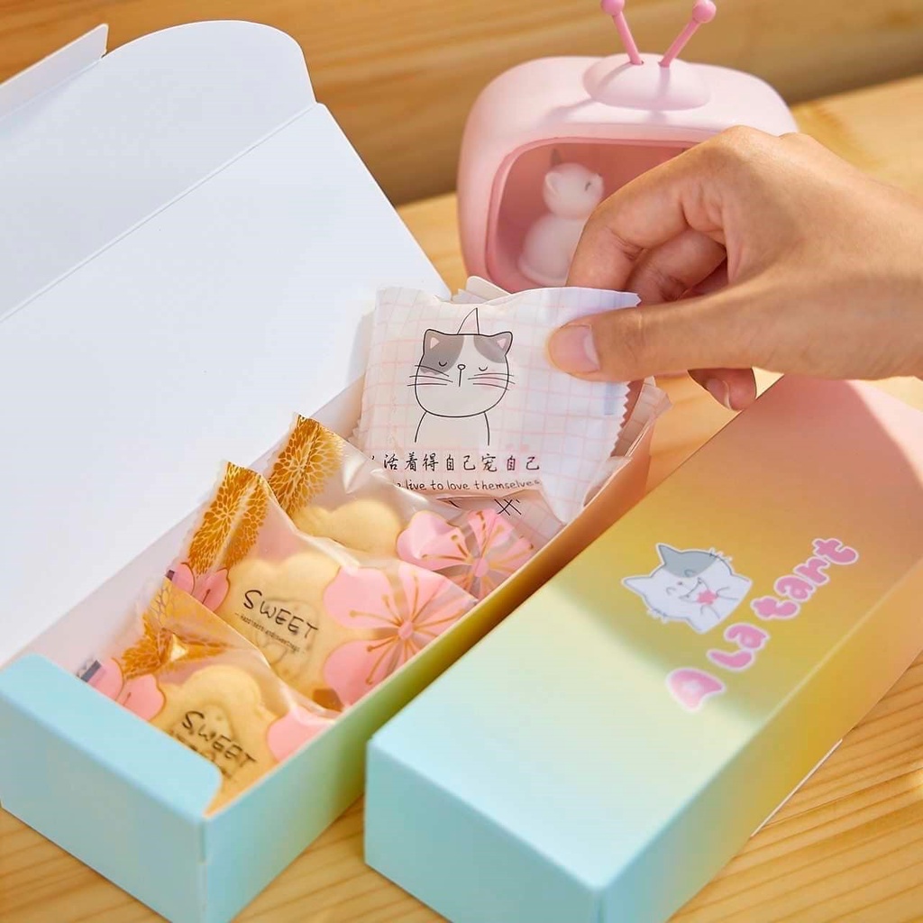 A La Tart ชีสทาร์ตสูตรไต้หวัน ไส้ทุเรียน กล่องเล็ก 6 ชิ้น