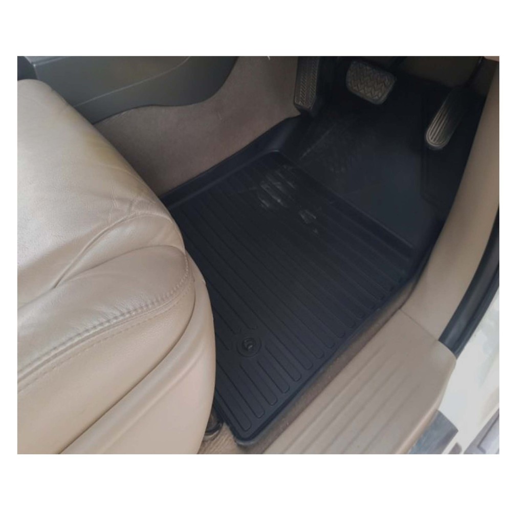 พรมปูพื้นรถยนต์ Toyota Fortuner ปี 2005-2014 พรมรถยนต์ ยางรองพื้นรถ พรมยางยกขอบ เข้ารูป ถาดยาง - รูปที่ 4