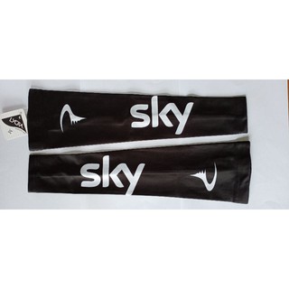 SKY ปลอกแขนปั่นจักรยานลายทีมเนื้อผ้าLYCRAป้องกันแสงแดดได้ดีเนื้อผ้ายืดยุ่นระบายอากาศได้ดีแห้งเร็ว