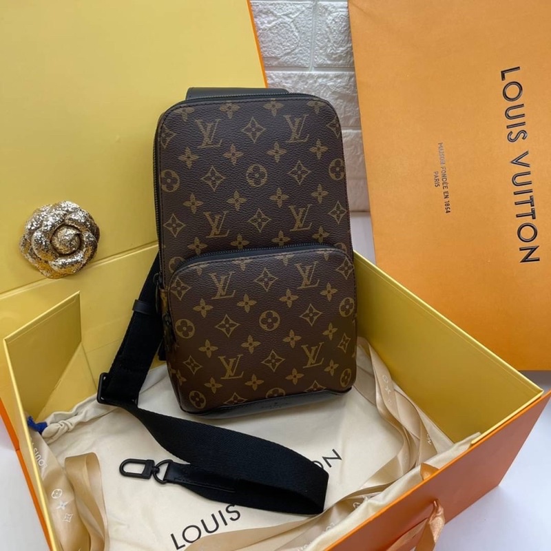 Louis Vuitton Sling Bag Avenue (Ori)