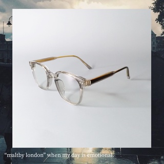 แว่นเลนส์ออโต้ (ออกแดดเปลี่ยนสี) รุ่น "MALTBY LONDON" แว่นทรงวินเทจ กรอบสีเทาอ่อนคริสตัล พร้อมส่ง! by Foaks Eyewear