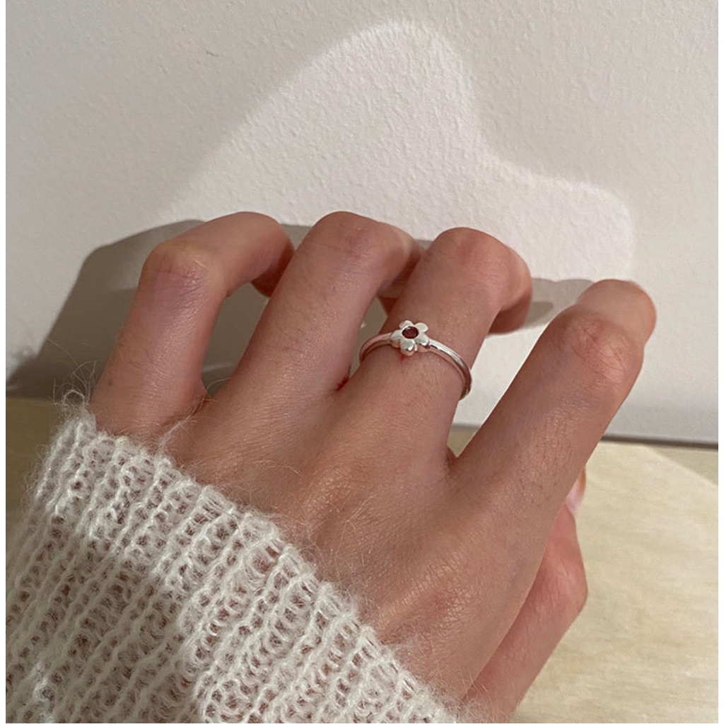 earika.earrings - flora ring แหวนเงินแท้จี้ดอกไม้ประดับเพชร (มีให้เลือก 3 สี) ฟรีไซส์ปรับขนาดได้ - รูปที่ 5