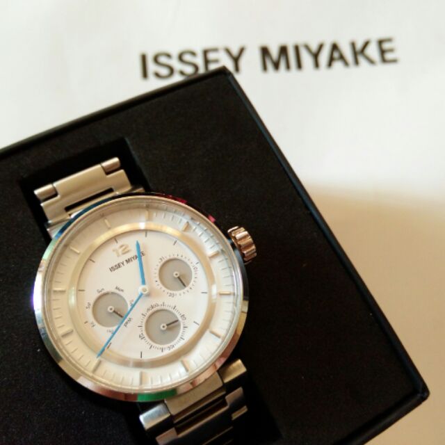 ขาย นาฬิกา ISSEY MIYAKE รุ่น W สายเหล็ก ประกันศูนย์ไทย