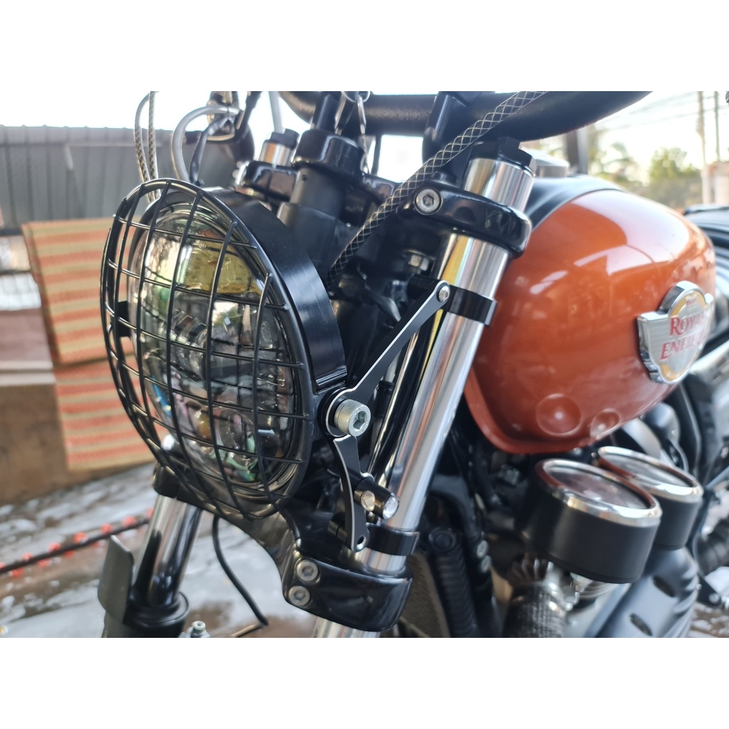 ตะแกรงไฟหน้า ทรงไทรอัมพ์ 7 นิ้ว แบบตาข่าย ใส่ได้หลายรุ่น XSR155 RE650 TRIUMPH และรุ่นอื่นๆ
