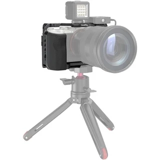 SmallRig โครงใส่กล้อง พร้อมที่จับด้านข้าง สำหรับ Sony A7C 3212B