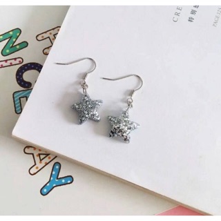 Glitter star earring