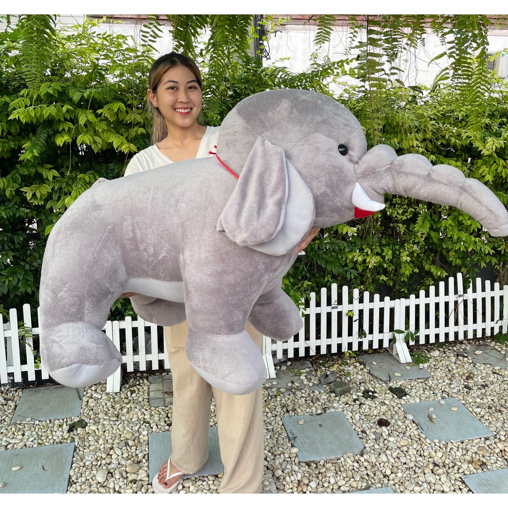 ตุ๊กตาช้าง ตัวใหญ่ ขนาดประมาณ 90-100 ซม มี 3 สีให้เลือก งานขนนุ่ม รับประกันความสวย