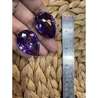 Purple cubic zirzonia