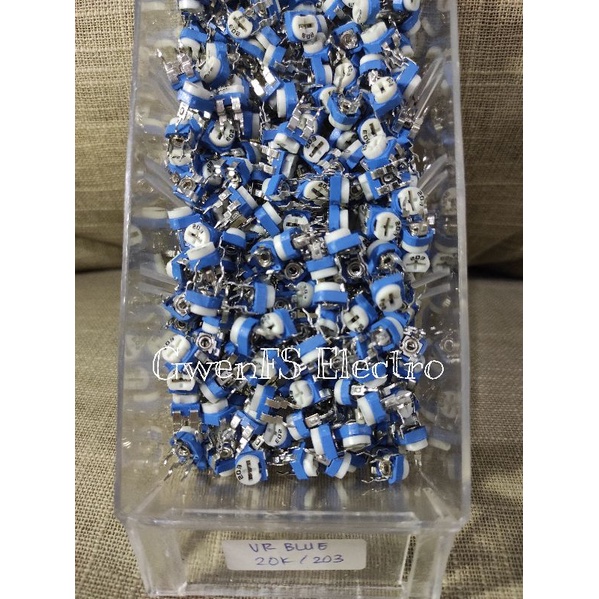 ต่อ 1 ชิ้น VR BLUE 20K 203 Trimpot Trimmer Variable แนวตั้ง VR 20K (2003)