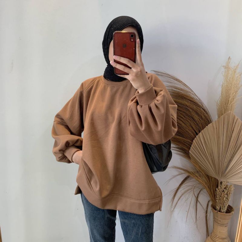 Lenka Oversize Sweater Reseller Dwistuff