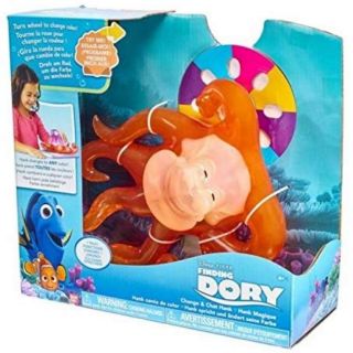 Finding Dory Change and Chat Hank Playset

ปลาหมึก เปลี่ยนสีได้